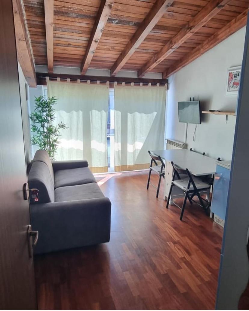דירות מילאנו Civico288-Romantic Attic Near Ieo-Bocconi-F Prada מראה חיצוני תמונה